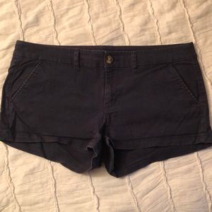 American Eagle Navy Shortie short